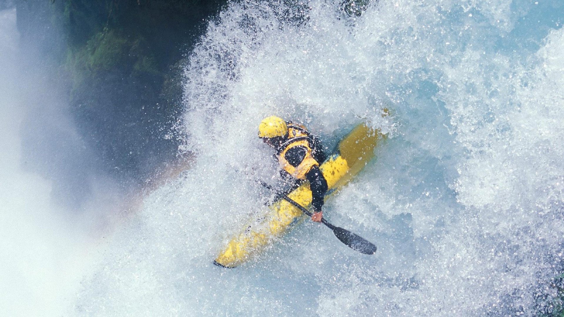 花样滑冰，冰上舞者展现优雅魅力，花样滑冰跳舞